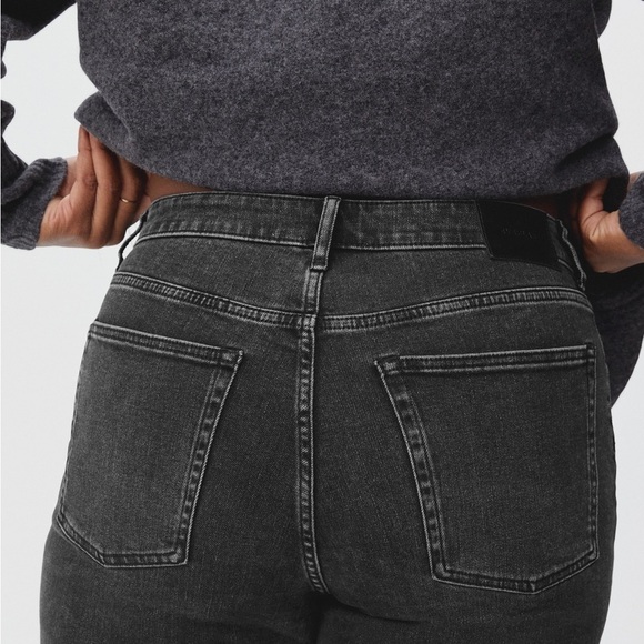 Everlane Sz 31 The Curvy Cheeky® Straight Jean - Picture 2 of 12